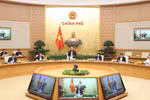 Vietnam now at “golden stage” of COVID-19 fight: PM 