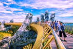 Da Nang serves nearly 329,000 visitors during Tet