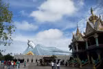 Soc Trang’s Khmer pagoda features giant Buddha statue 