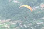 Paragliding festival offers stunning view of terraces