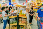 As Tet approaches, customers in mood to spend