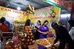 Vinh oranges and Nghe An specialties week opens in Hanoi