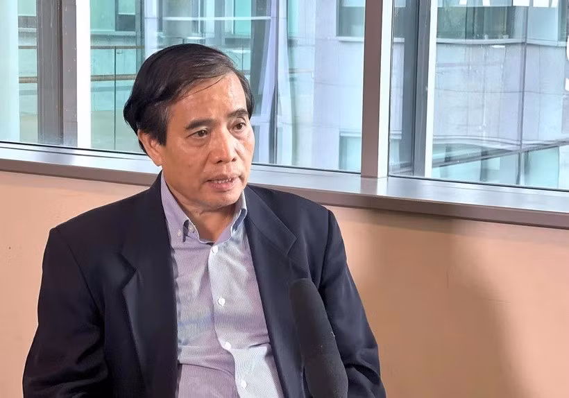 Prof. Vu Minh Khuong from Singapore’s Lee Kuan Yew School of Public Policy (Photo: VNA)