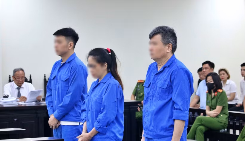 Defendants at the court (Photo: VNA)