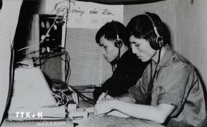 In the proud 80-year history of the Vietnam News Agency (VNA) (1945–2025), the image of reporters in the southwestern region during the resistance war against the US remains vivid. (Photo: VNA)