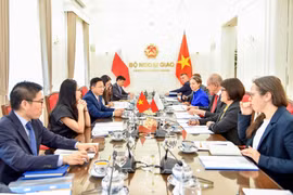 At the Vietnam-Poland Deputy Foreign Minister-Level Political Consultation in Hanoi on September 11. Photo published by VNA