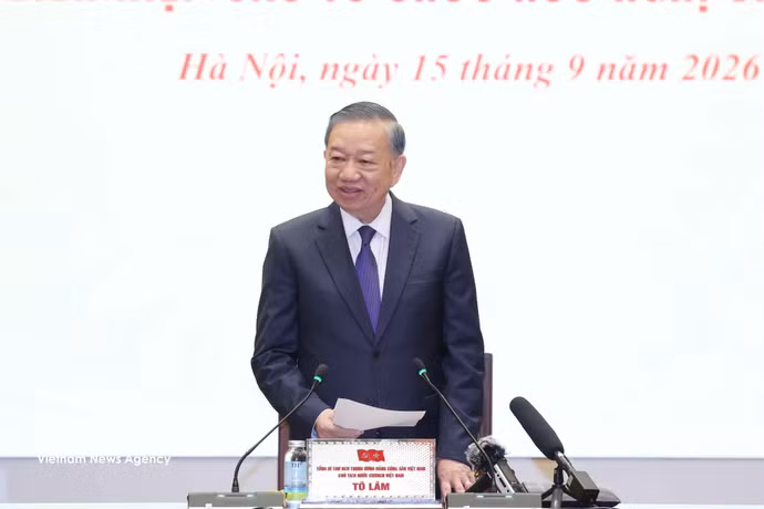 General Secretary of the Communist Party of Vietnam Central Committee and President To Lam speaks at the meeting with the 7th-term Executive Committee the Vietnam Union of Friendship Organisations (VUFO) on September 15. (Photo: VNA)