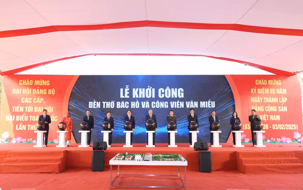 party-general-secretary-to-lam.jpg