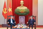 Party General Secretary To Lam (right) receives Nikolai Patrusev, Aide to the President of Russia and Chairman of the Maritime Board of Russia, in Hanoi on September 16. (Photo: VNA)