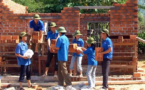 Housing support for national contributors needed ảnh 1