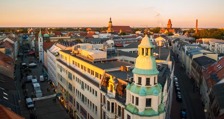 Vietnam seeks further cooperation with Germany’s Cottbus city ảnh 1 Vietnam seeks further cooperation with Germany’s Cottbus city ảnh 1