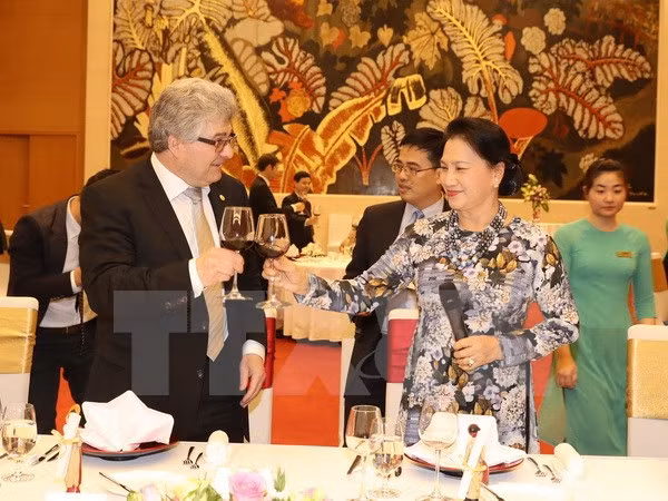 President of Swiss Council of States wraps up Vietnam visit ảnh 1