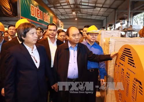 PM inspects waste-to-energy technology model in Ha Nam ảnh 1 PM inspects waste-to-energy technology model in Ha Nam ảnh 1