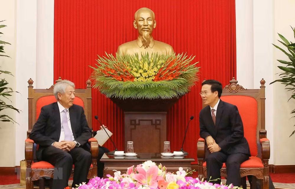 Party official welcomes Singaporean Deputy PM ảnh 1