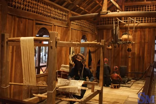 Museum of Ethnology in Hanoi wins tourism award ảnh 1
