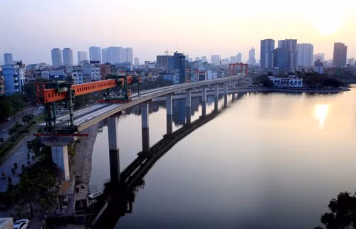 PM okays exceptions for Hanoi railway ảnh 1