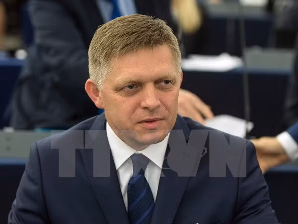 Slovakia’s Prime Minister begins Vietnam visit ảnh 1