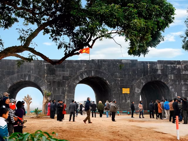 Archeological excavation of Ho Dynasty Citadel expanded ảnh 1