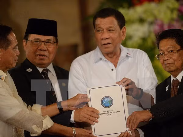 Philippines promotes establishment of Muslim autonomous region ảnh 1