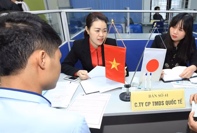 Vietnam aims to export more skilled labour ảnh 1