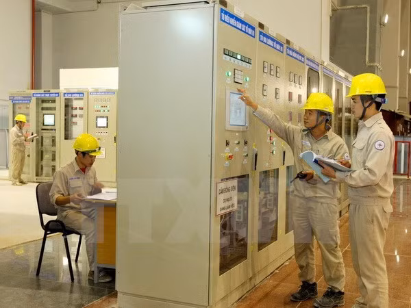 High-quality manpower needed for electricity market ảnh 1