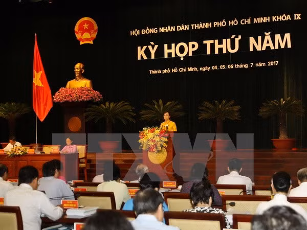 Growth quality in focus at HCM City People’s Council session ảnh 1