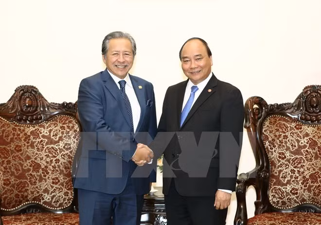 Prime Minister receives Malaysian Foreign Minister ảnh 1