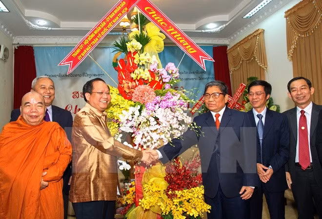 HCM City, Vientiane agree to foster cooperation ảnh 1