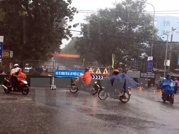 Localities brace for tropical storm Sonca ảnh 1