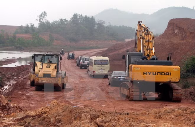 Plan on Van Don economic zone development gets green light ảnh 1