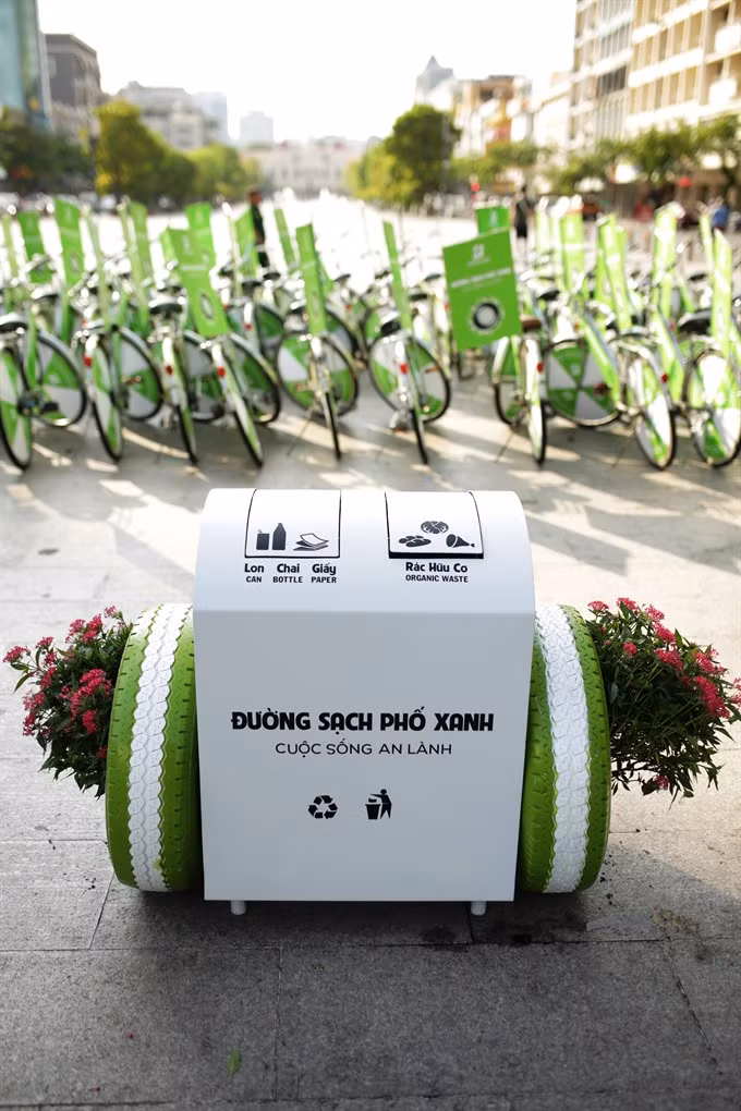 Sponsor brings smart bins to Da Nang ảnh 1 Sponsor brings smart bins to Da Nang ảnh 1