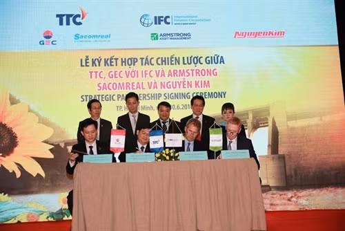 WB, Singapore-based fund invest in Vietnam’s hydropower ảnh 1