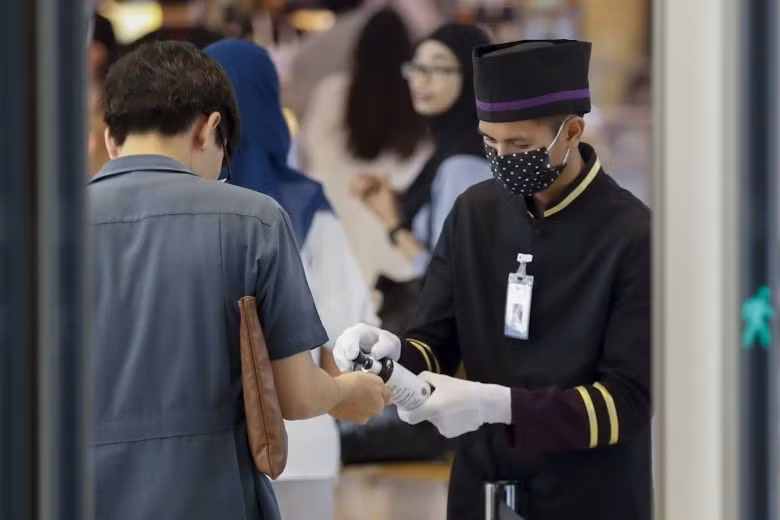 Thailand enters full war against COVID-19 ảnh 1