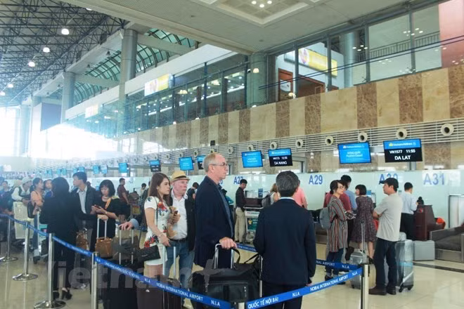 Passengers going through Vietnamese airports exceed 100 million ảnh 1 Passengers going through Vietnamese airports exceed 100 million ảnh 1