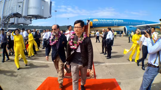 ACV welcomes 100 millionth passenger at Phu Quoc International Airport ảnh 1