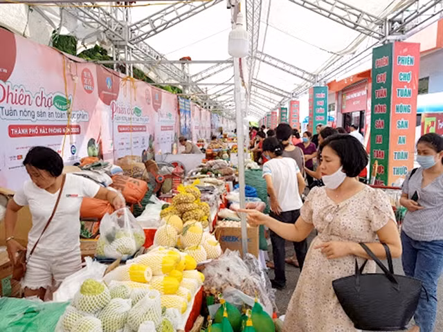 Vietnamese food producers should embrace changing trends to survive: experts ảnh 1 Vietnamese food producers should embrace changing trends to survive: experts ảnh 1