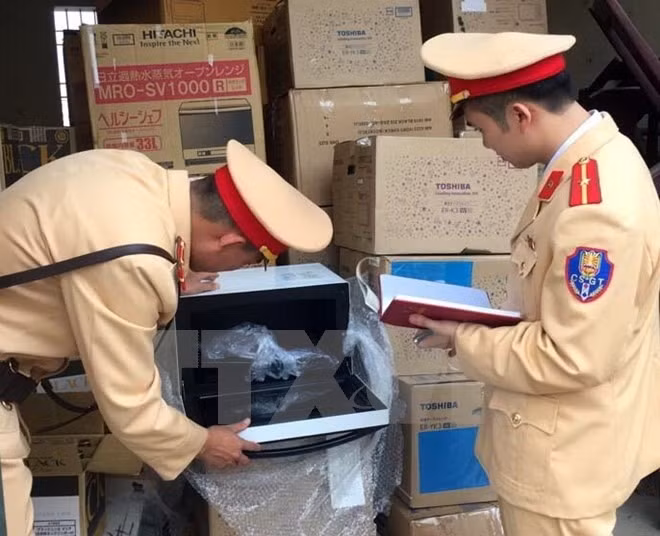  370,000 cases of traffic violations discovered ảnh 1