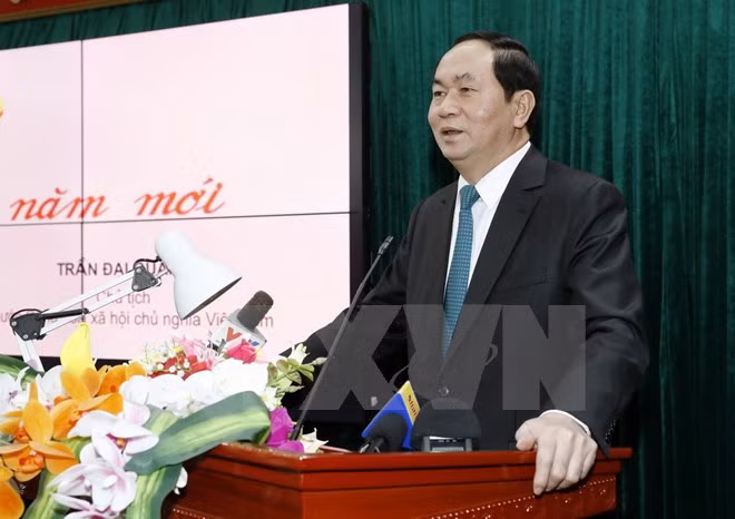 President visits outstanding intellectuals in Hanoi ảnh 1 President visits outstanding intellectuals in Hanoi ảnh 1