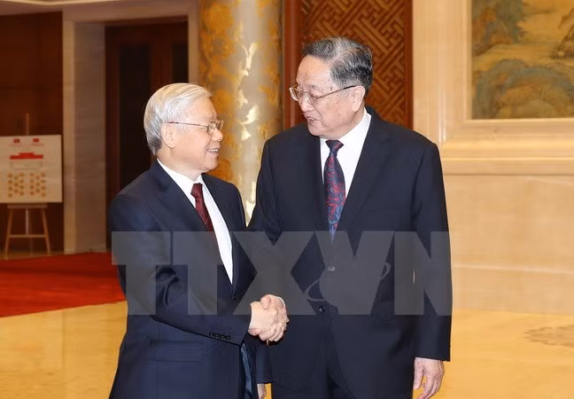Chinese senior officials hail visit by Vietnam’s Party leader ảnh 1