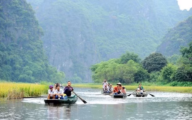 Ninh Binh ensures preservation-development harmony in Trang An ảnh 2