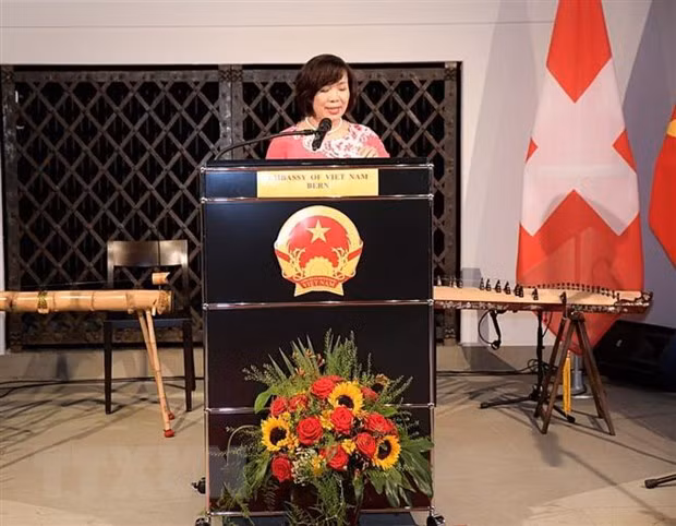 National Day celebrated in Switzerland ảnh 1