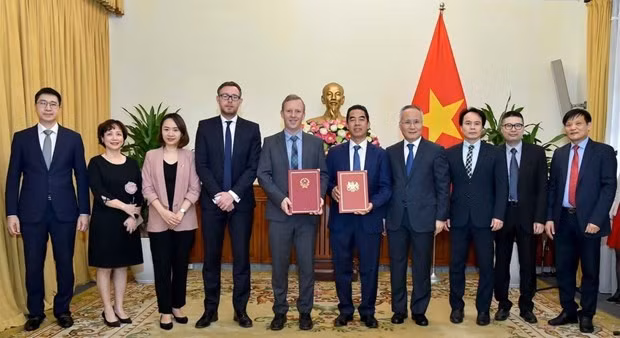 Customs agency issues guidance for UKVFTA implementation ảnh 1
