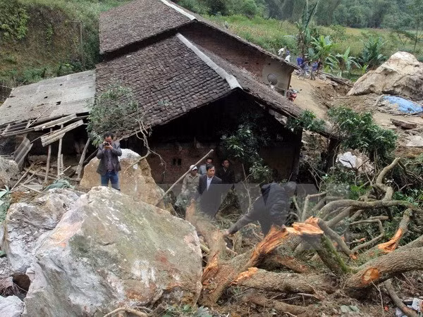 Three go missing in flood-triggered landslide in Cao Bang ảnh 1 Three go missing in flood-triggered landslide in Cao Bang ảnh 1