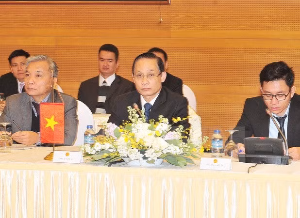 Vietnam, Laos seek to enhance border cooperation in 2018 ảnh 1