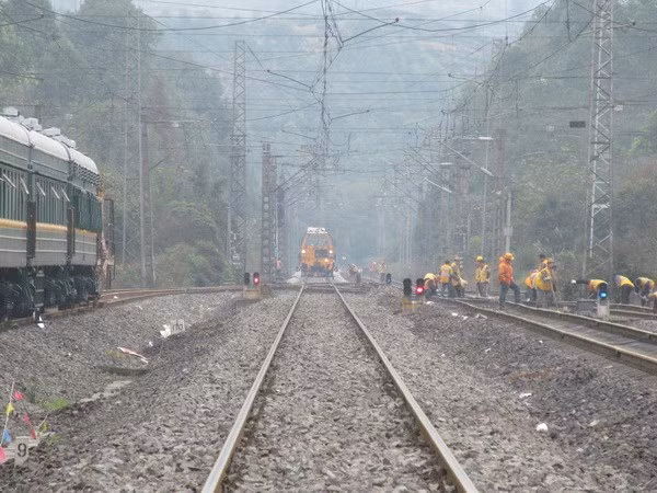 China builds high-speed railway to ASEAN ảnh 1