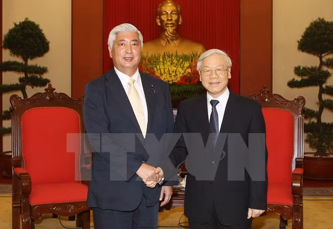 Japan to strengthen defence links with Vietnam ảnh 1