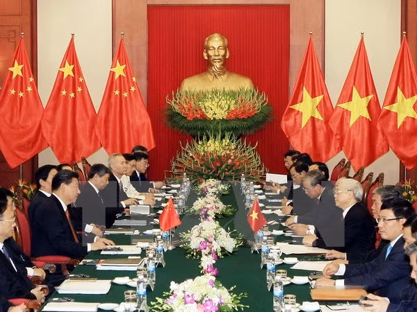 Vietnam, China vow to deepen partnership ảnh 1