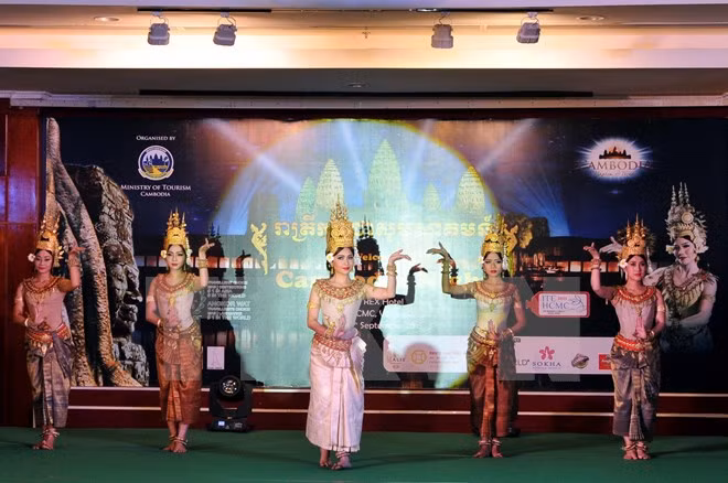 Cambodia cultural week fosters bilateral ties ảnh 1