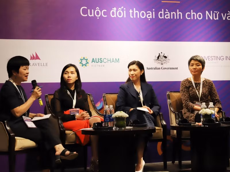 Seminar seeks measures to promote women’s economic empowerment ảnh 1