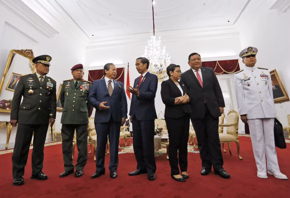 Indonesia, Malaysia, Philippines agree to boost marine security ảnh 1